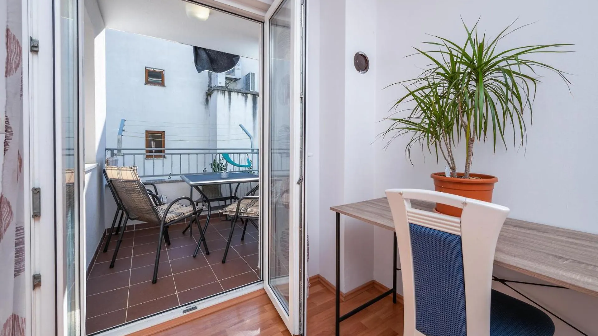 Nice Apartment In Rovinj With Kitchen