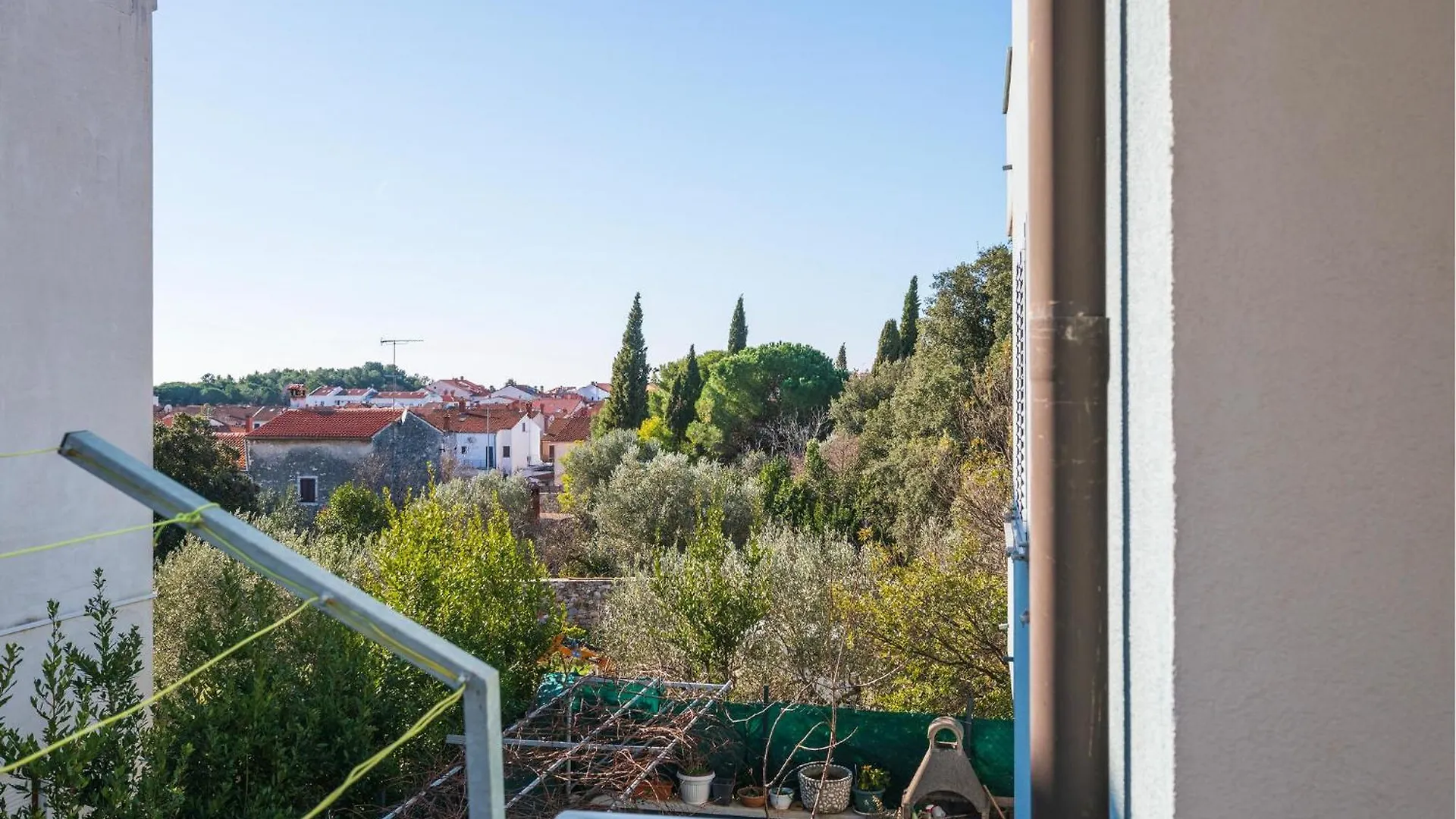 Nice Apartment In Rovinj With Kitchen